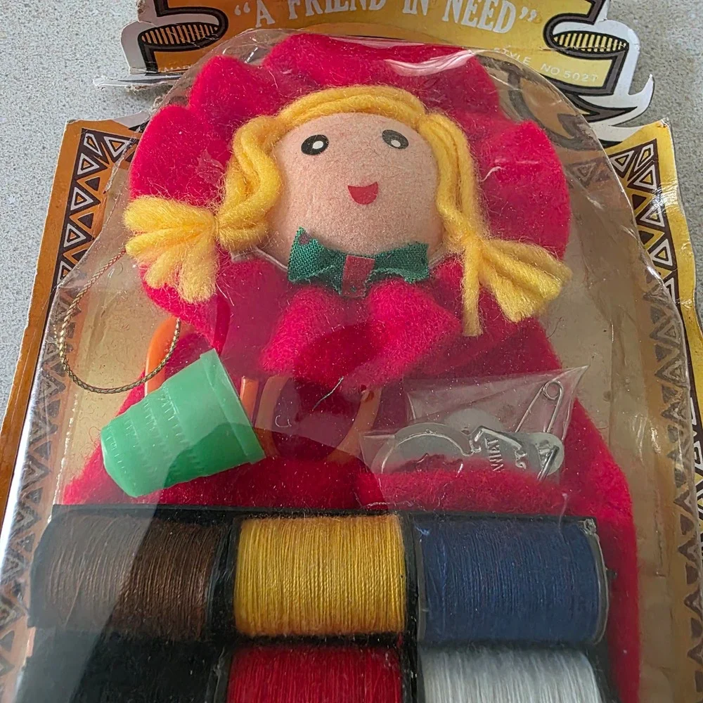 Vintage A Friend In Need Sewing Kit OS Red Felt Doll Travel Needlework Tools